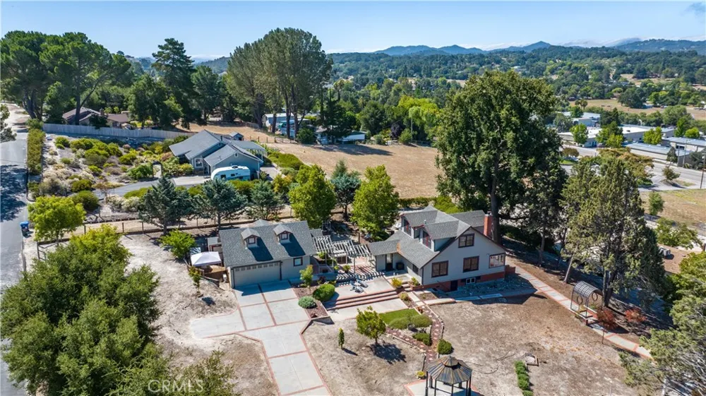 3155 El Camino Real Atascadero, CA 93422