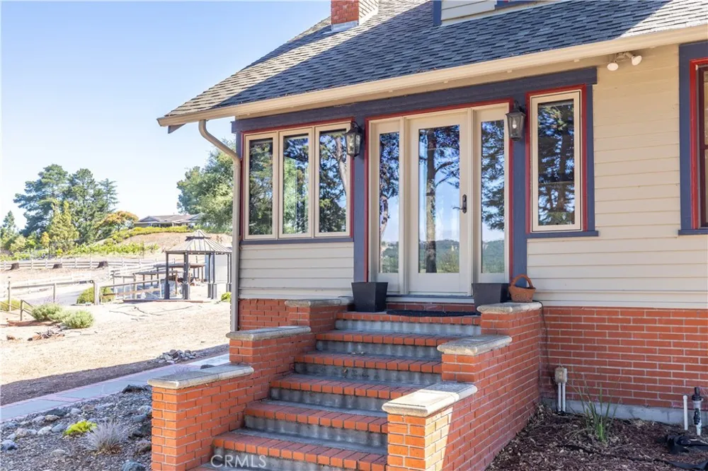 3155 El Camino Real Atascadero, CA 93422