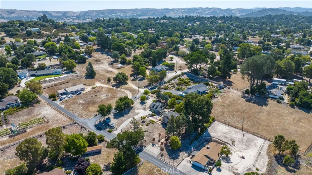 3155 El Camino Real Atascadero, CA 93422