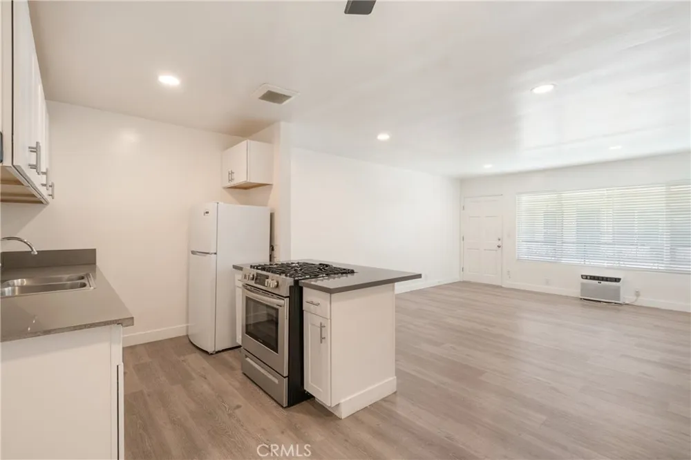 618 W Route 66 Glendora, CA 91740