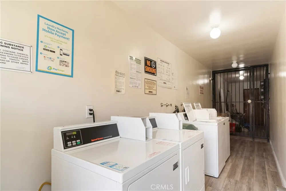 618 W Route 66 Glendora, CA 91740