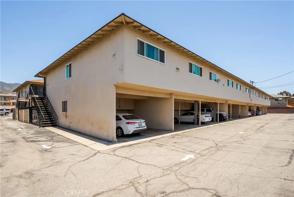 618 W Route 66 Glendora, CA 91740