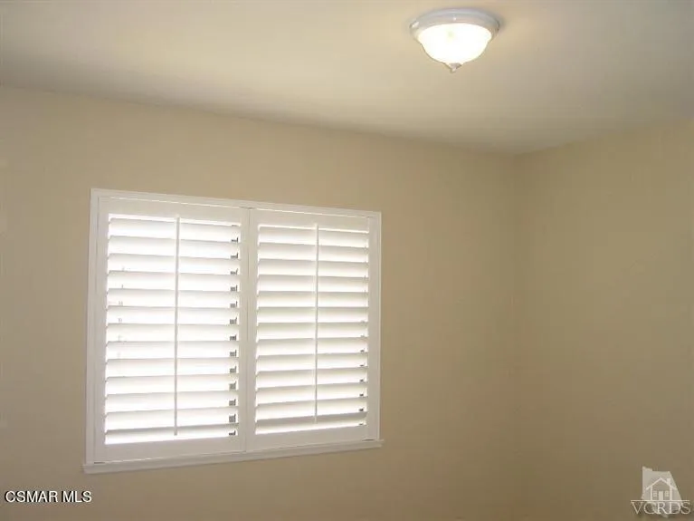 6813 Eaglehaven Lane Oak Park, CA 91377