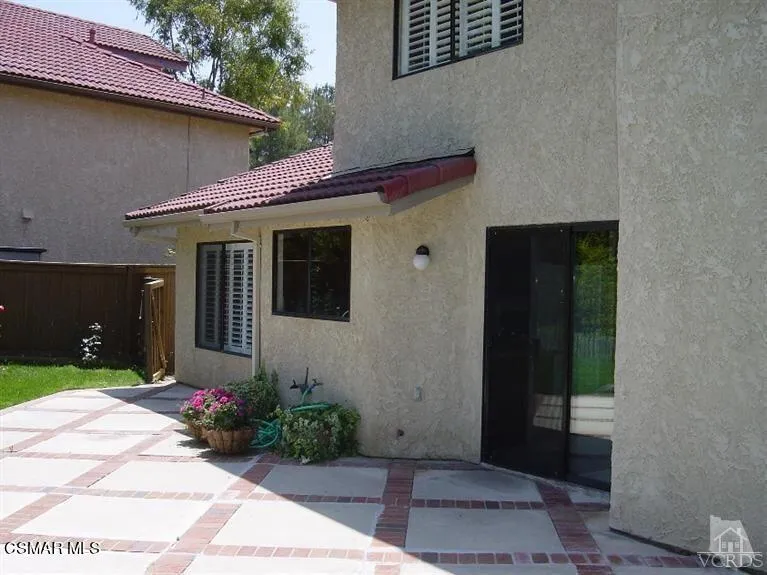 6813 Eaglehaven Lane Oak Park, CA 91377
