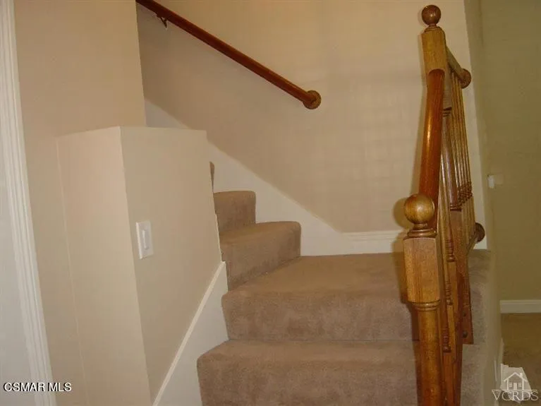 6813 Eaglehaven Lane Oak Park, CA 91377