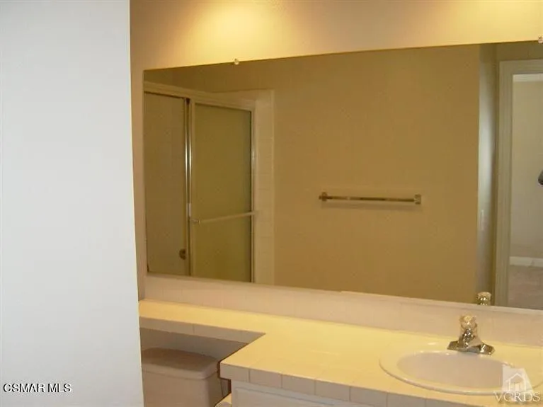 6813 Eaglehaven Lane Oak Park, CA 91377