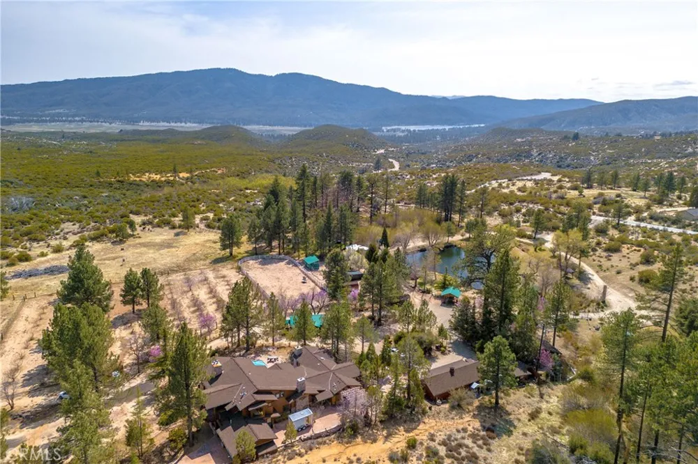 58111 Bonita Vista Road Mountain Center, CA 92561