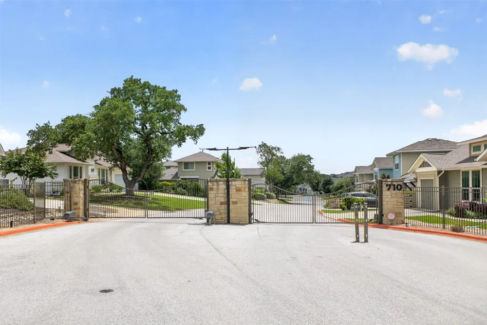 710 Arrow Point Drive #18 Cedar Park, TX 78613