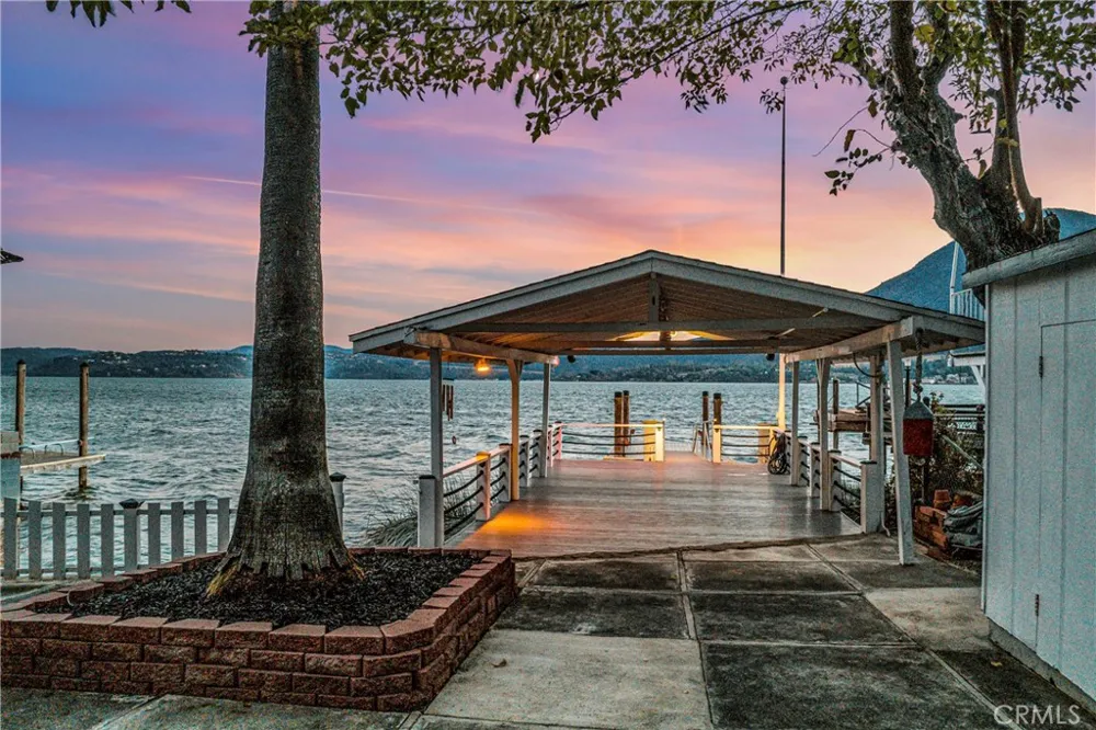 9859 Crestview Drive Clearlake, CA 95422
