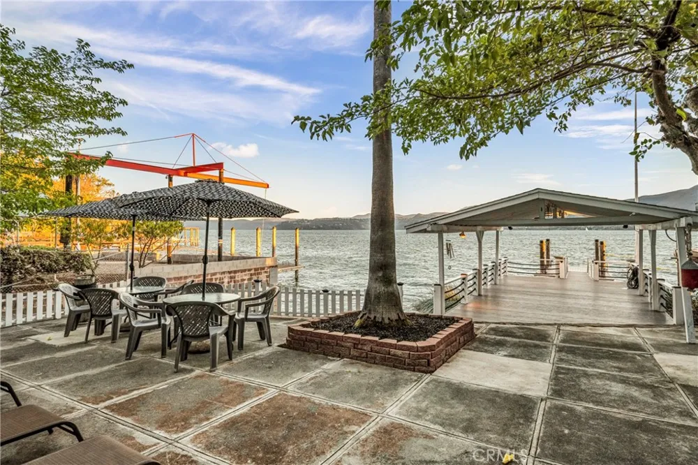 9859 Crestview Drive Clearlake, CA 95422