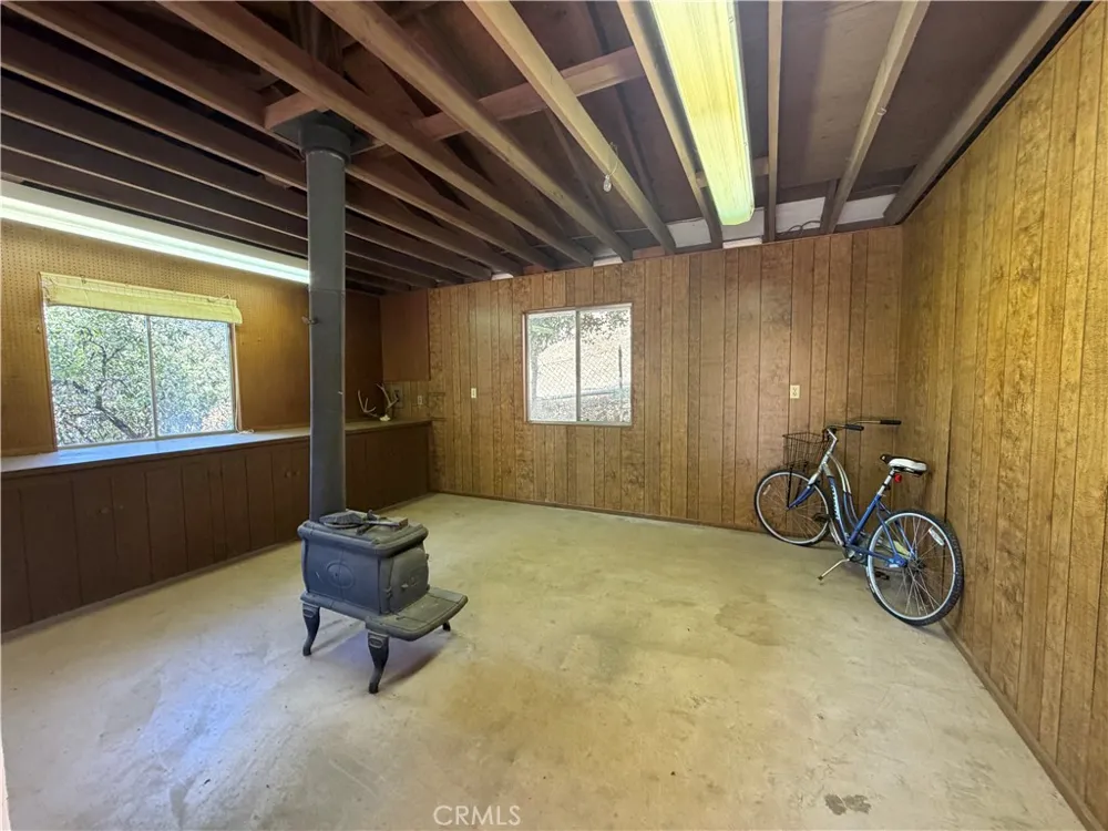 9859 Crestview Drive Clearlake, CA 95422