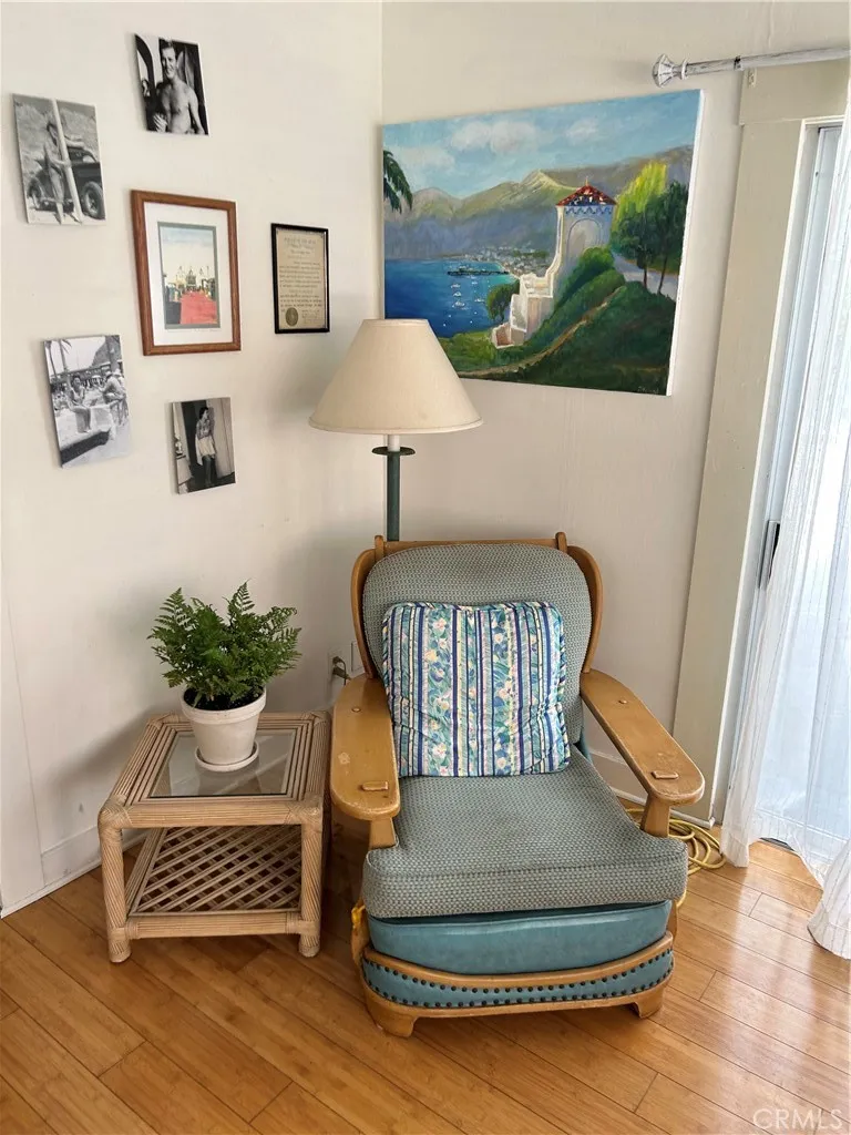 335 Clemente Avenue Avalon, CA 90704
