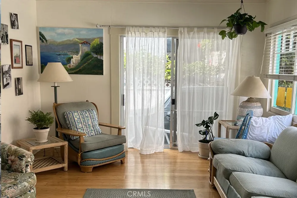 335 Clemente Avenue Avalon, CA 90704