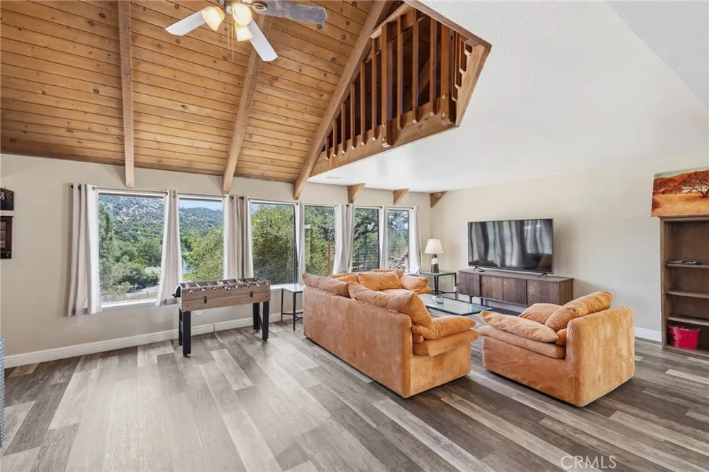 30880 Yosemite Springs Coarsegold, CA 93614
