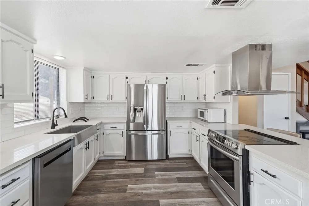 30880 Yosemite Springs Coarsegold, CA 93614