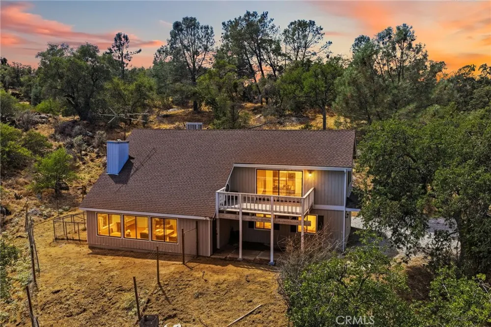 30880 Yosemite Springs Coarsegold, CA 93614
