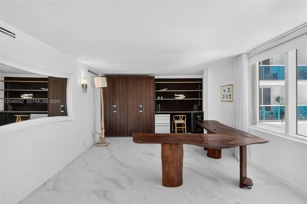 2301 Collins Ave #440-443 Miami Beach, FL 33139