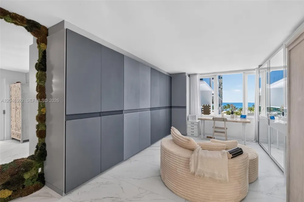 2301 Collins Ave #440-443 Miami Beach, FL 33139