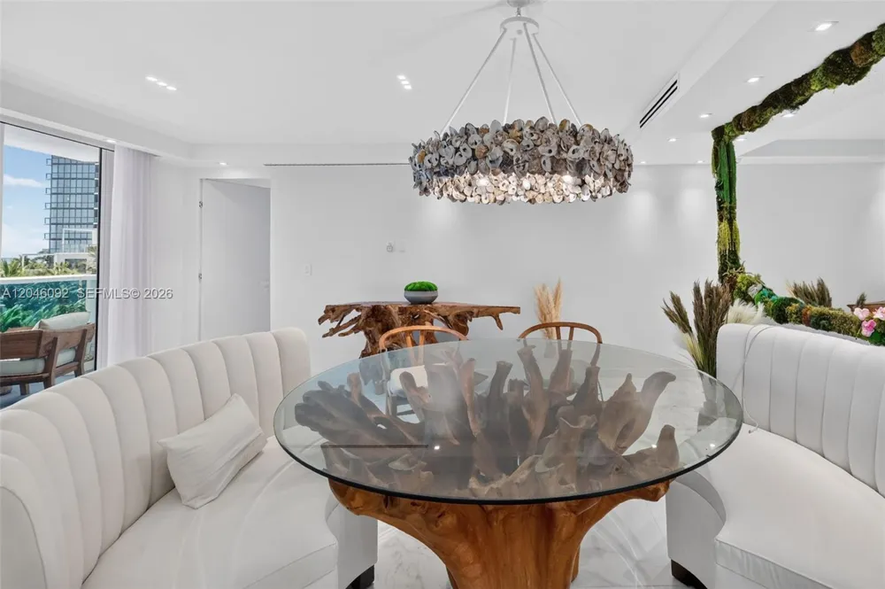 2301 Collins Ave #440-443 Miami Beach, FL 33139