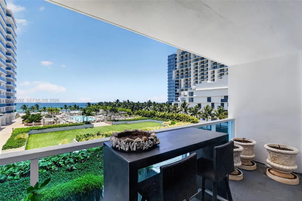 2301 Collins Ave #440-443 Miami Beach, FL 33139