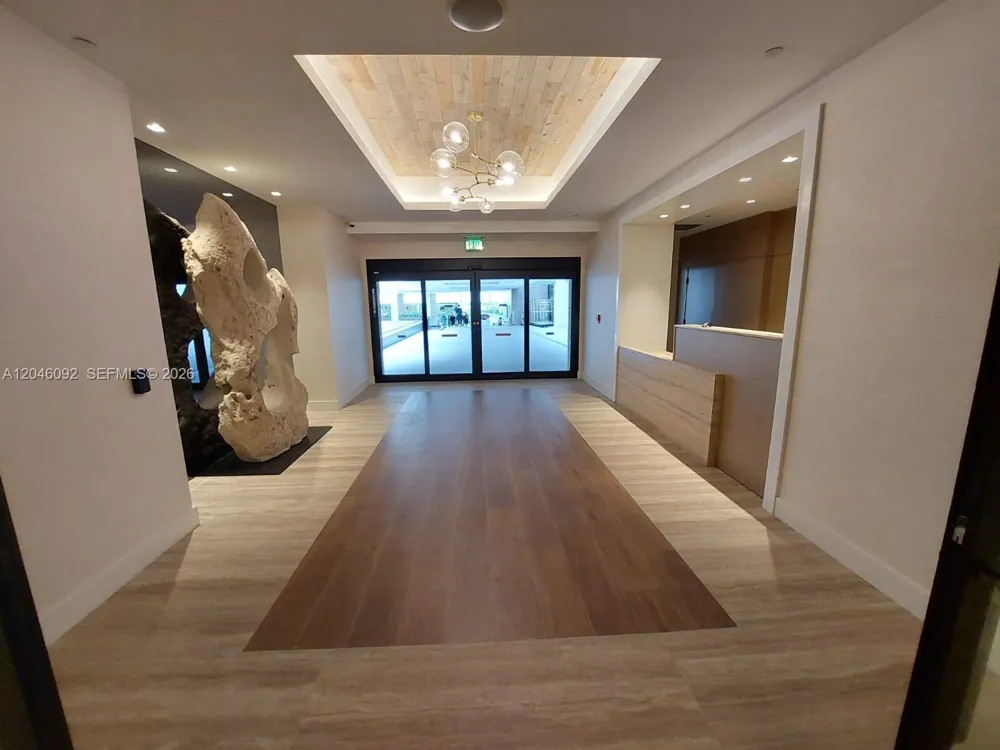 2301 Collins Ave #440-443 Miami Beach, FL 33139