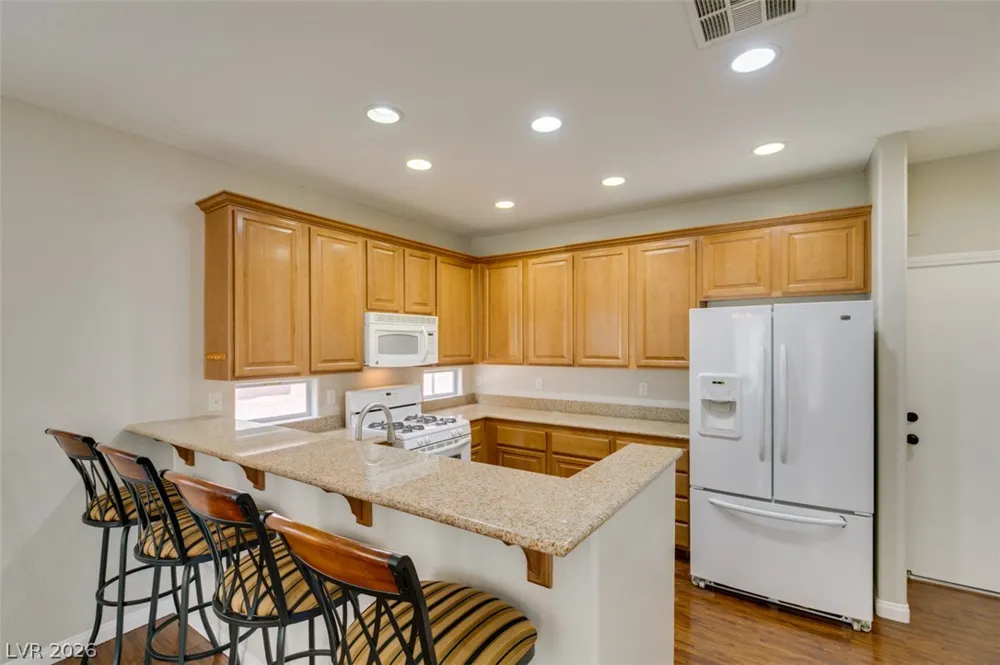 9341 Colorful Rainbow Avenue Las Vegas, NV 89166