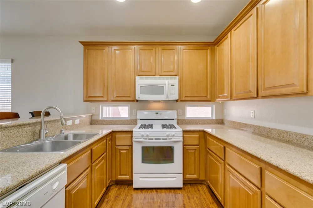 9341 Colorful Rainbow Avenue Las Vegas, NV 89166