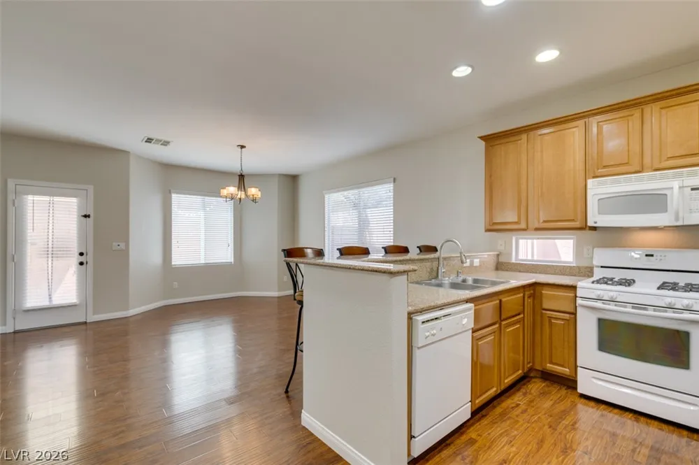 9341 Colorful Rainbow Avenue Las Vegas, NV 89166