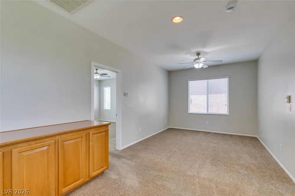 9341 Colorful Rainbow Avenue Las Vegas, NV 89166
