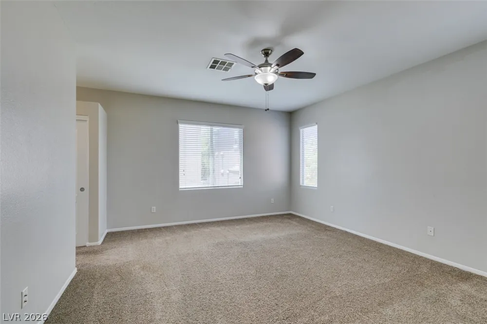 9341 Colorful Rainbow Avenue Las Vegas, NV 89166