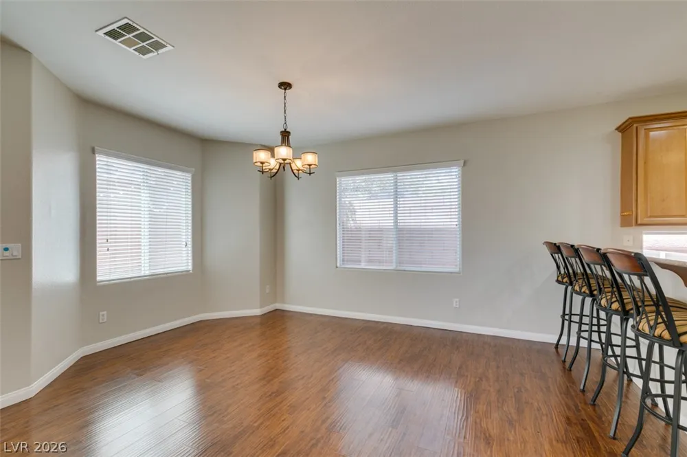 9341 Colorful Rainbow Avenue Las Vegas, NV 89166