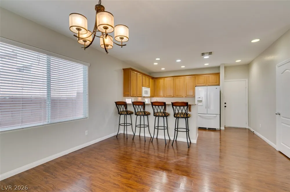 9341 Colorful Rainbow Avenue Las Vegas, NV 89166