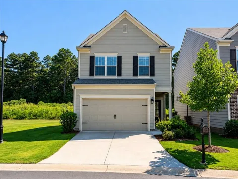 196 Highland Pointe Circle E