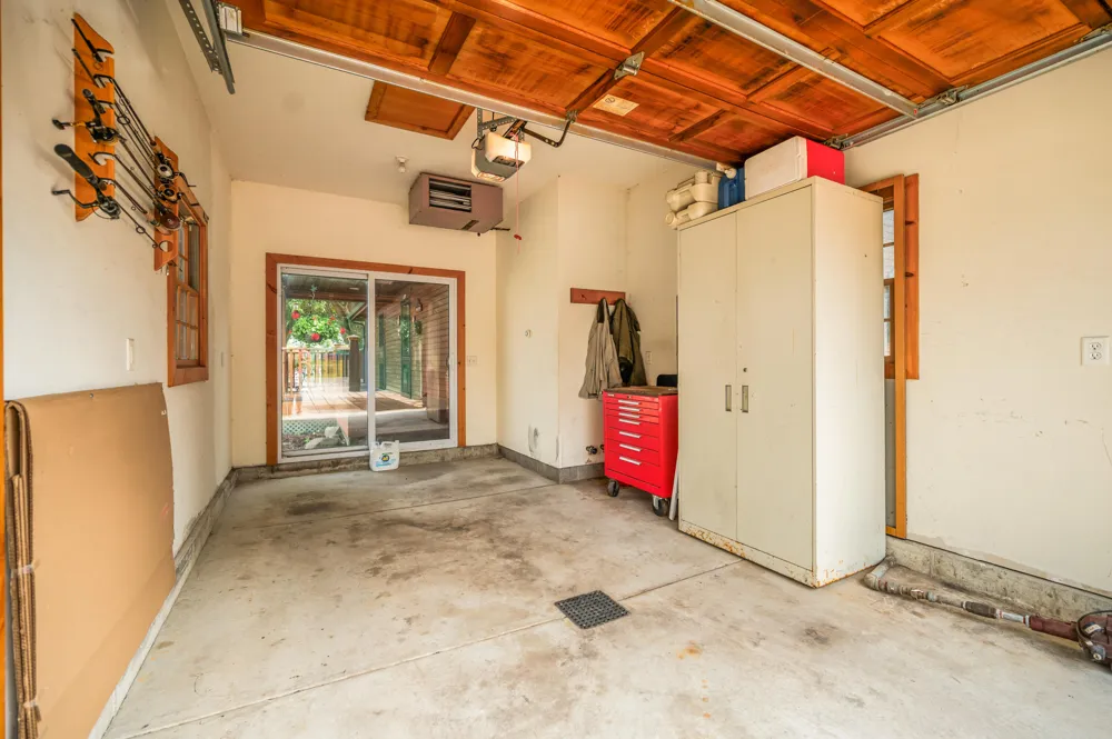 2541 Van Dyke Street Chester Township, MI 49403
