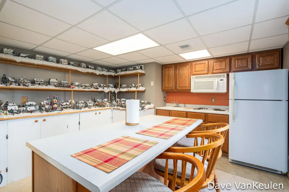 4494 Barber Road Carlton Township, MI 49058