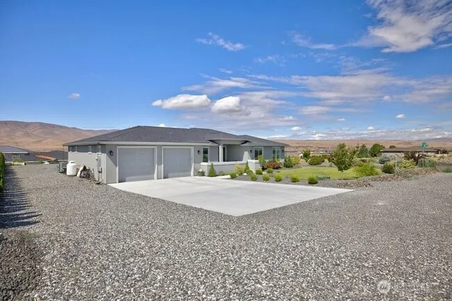 201 Clayton Place SW Mattawa, WA 99349