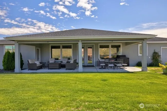 201 Clayton Place SW Mattawa, WA 99349