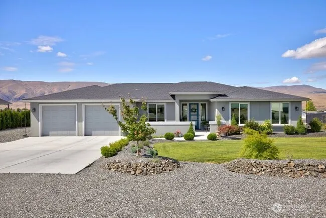201 Clayton Place SW Mattawa, WA 99349