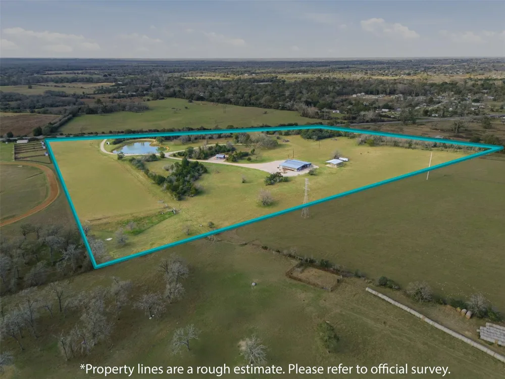 25062 Highway 159 Hempstead, TX 77445