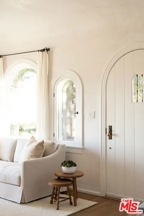 878 Paseo Ferrelo Santa Barbara, CA 93103