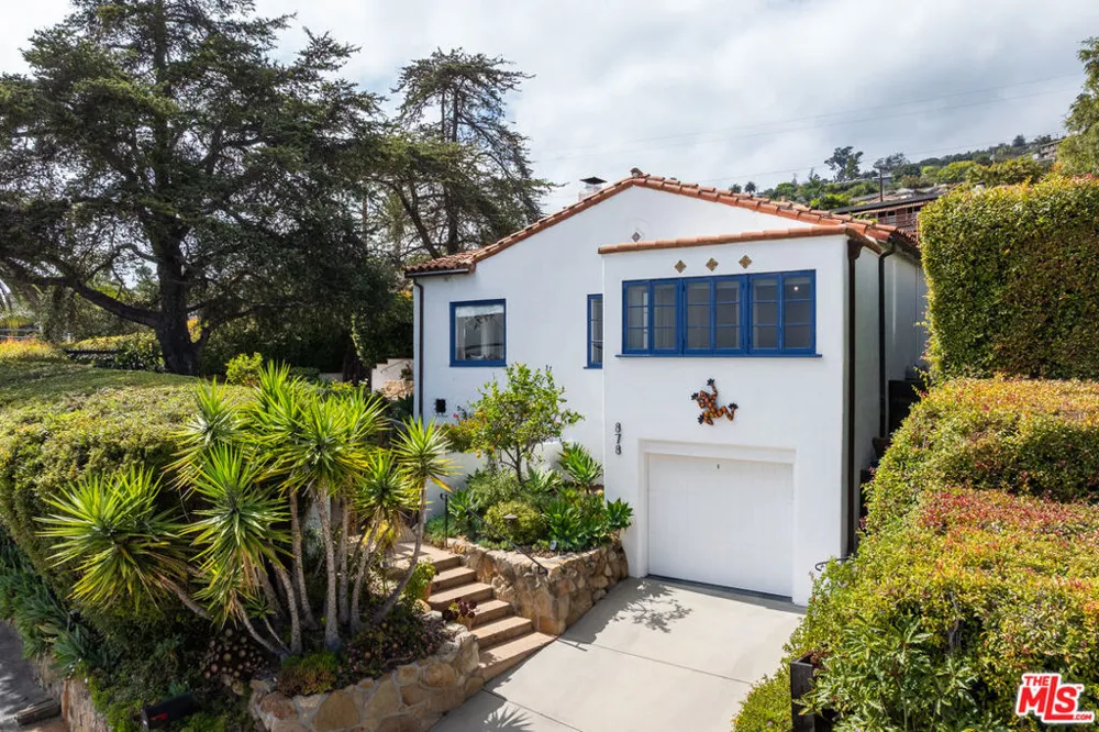 878 Paseo Ferrelo Santa Barbara, CA 93103
