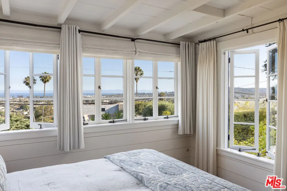 878 Paseo Ferrelo Santa Barbara, CA 93103