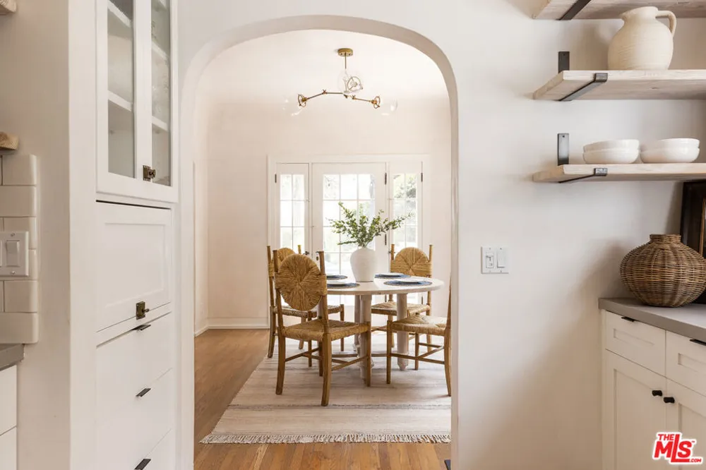 878 Paseo Ferrelo Santa Barbara, CA 93103