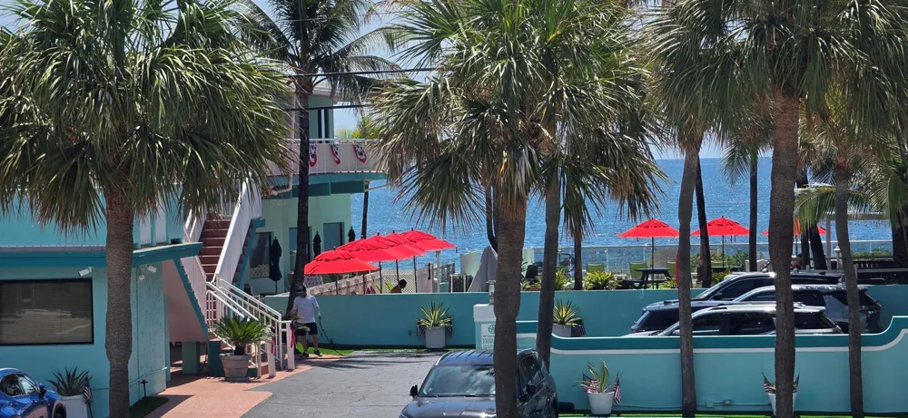 4228 Ocean Drive #34 Lauderdale By The Sea, FL 33308
