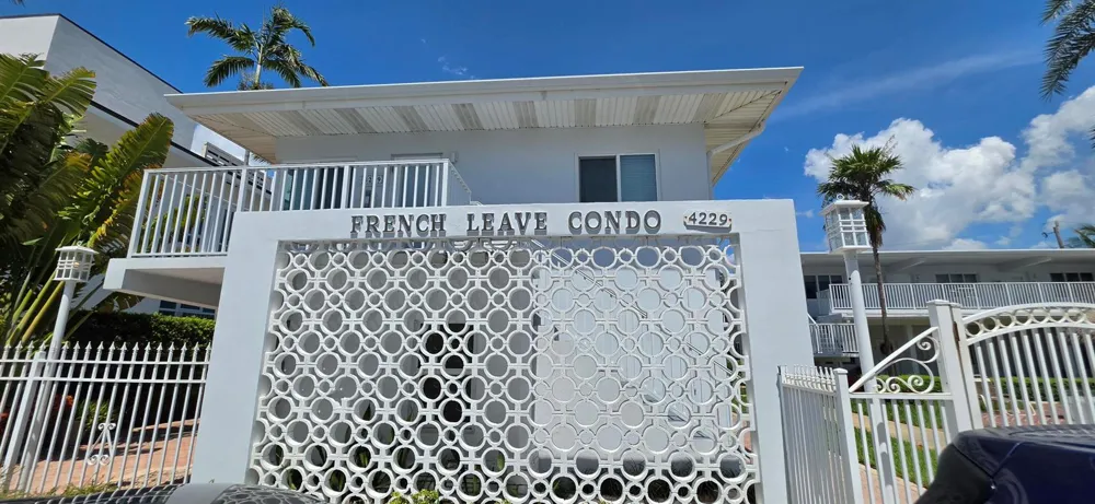 4228 Ocean Drive #34 Lauderdale By The Sea, FL 33308