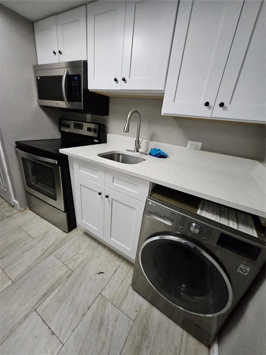 2787 L B MCLEOD ROAD #2787A Orlando, FL 32805