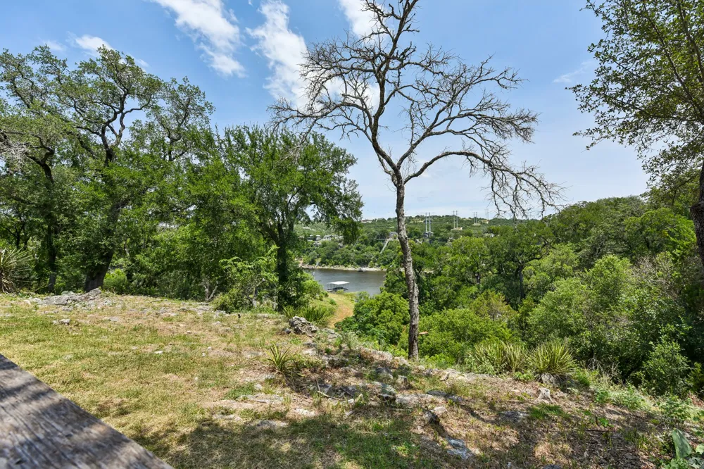 2203 Improver Road Spicewood, TX 78669