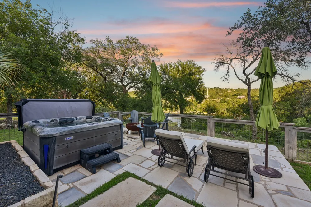 2203 Improver Road Spicewood, TX 78669
