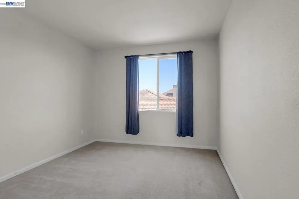 253 Lilac Ln Livingston, CA 95334