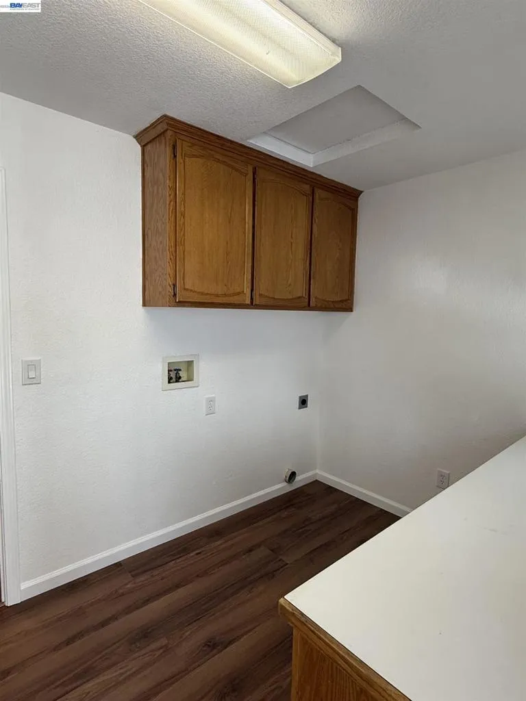 11933 Tammy Way Grass Valley, CA 95949